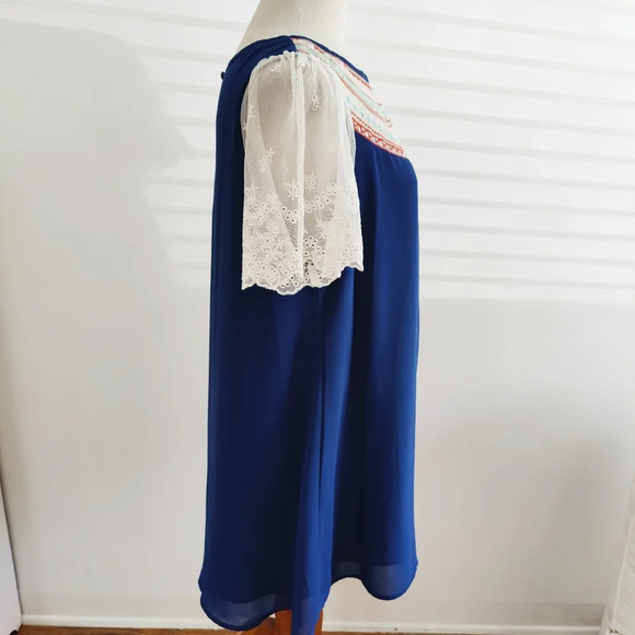 Umgee Dress Turquoise Blue Lace Sleeves / Size Small - Picture 4 of 6